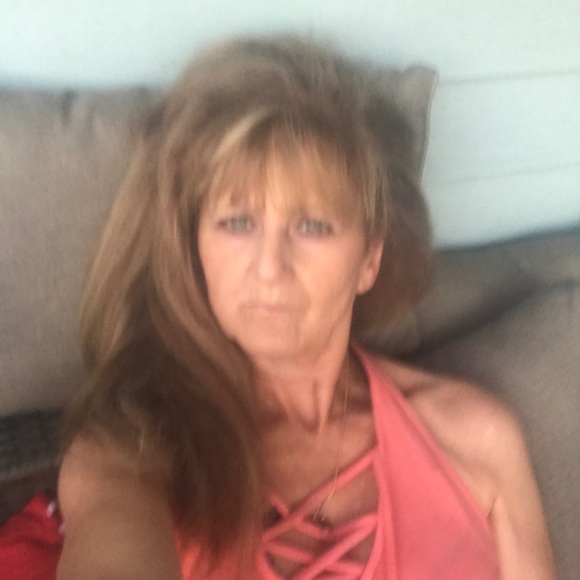 Meet your Posher, Verna - Picture 1 of 1